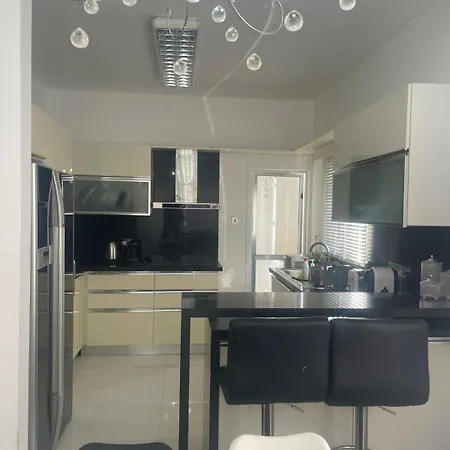 Famagusta Apartament *